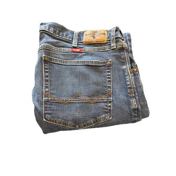 Wrangler 38x30 Relaxed Boot Cut Jeans Blue Quality Work Pants - Picture 9 of 10